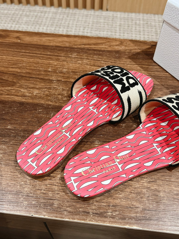 DIRO DWAY SLIDES