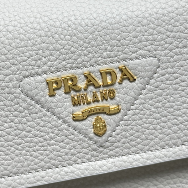 Pra*a small leather shoulder bag-26*14*9.5cm