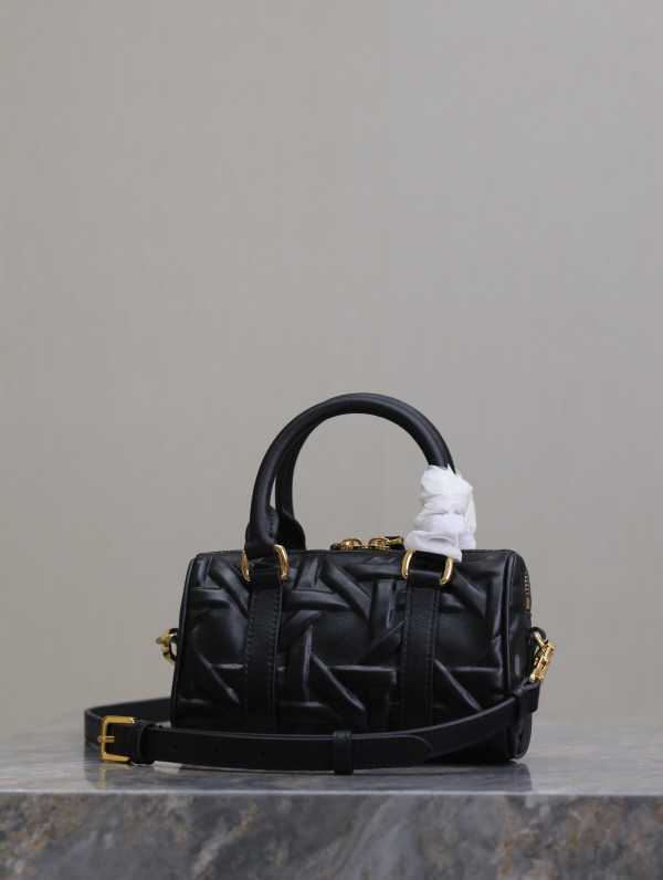 Diro Groove 17 Nano Bag