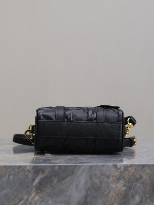 Diro Groove 17 Nano Bag