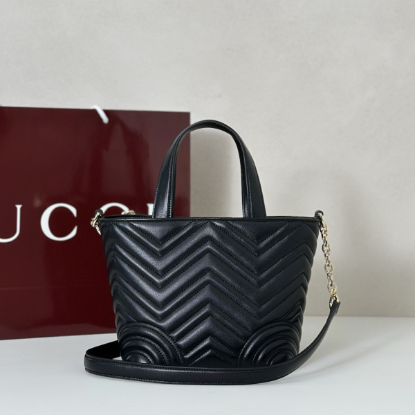 G*u*i betty small tote bag - 18cm(29cm)*18*12.5cm