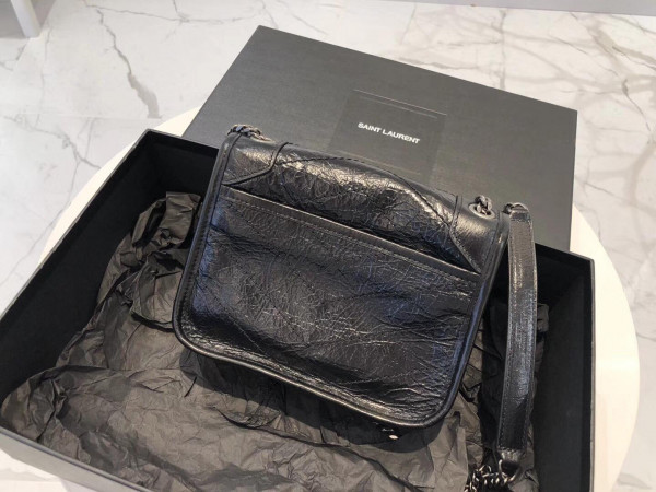 Y*L niki chain wallet